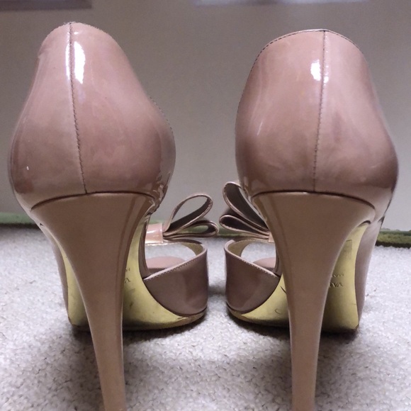 Valentino Garavani Couture D’orsay Bow Pumps - Picture 5 of 8